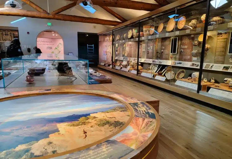 Các khách sạn gần Museum of Northern Arizona