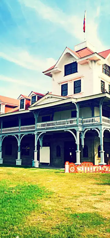 Hotels near Silliman University Anthropology Museum