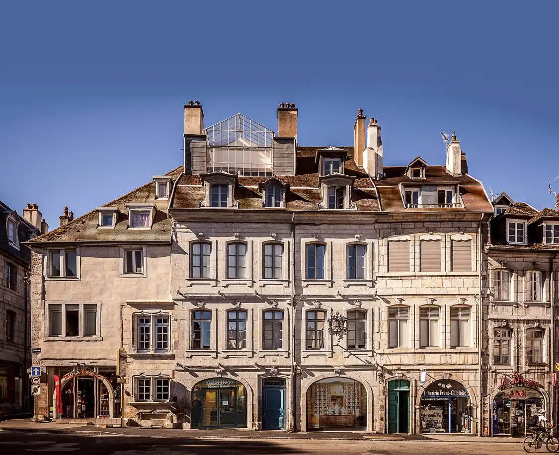 Hotels near Victor Hugo Birthplace
