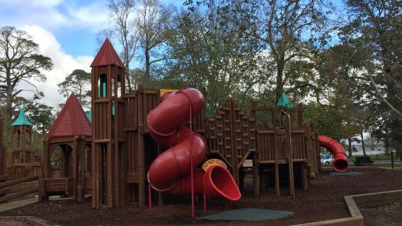 Lake Wendouree Apex Adventure playground