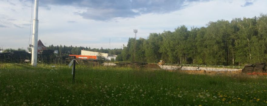 Стадион «Строитель»