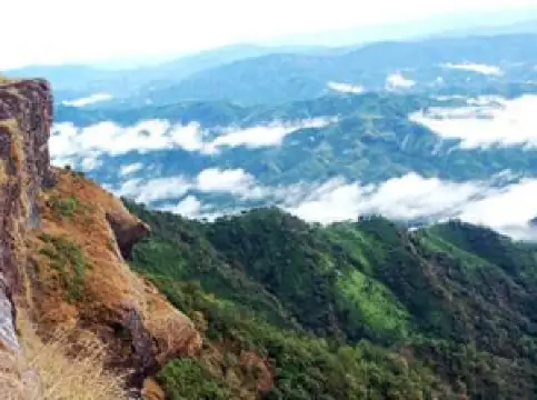 Kyouk Pan Doung Mountain ( ကီမို ချင်းတောင်)
