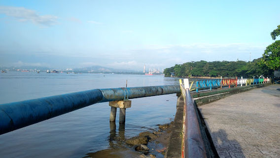 Mahakam Riverside Park