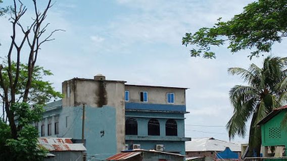 Baitun Nazat Central Mosque, Mohipur