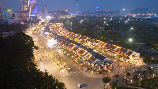 QUẢNG TRƯỜNG SUN CARNIVAL HẠ LONG