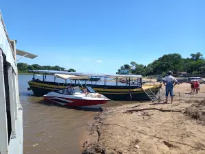 Zona de Camping y Parrilla en la playa
