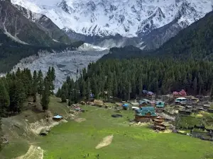 Pahalgam Club Garden
