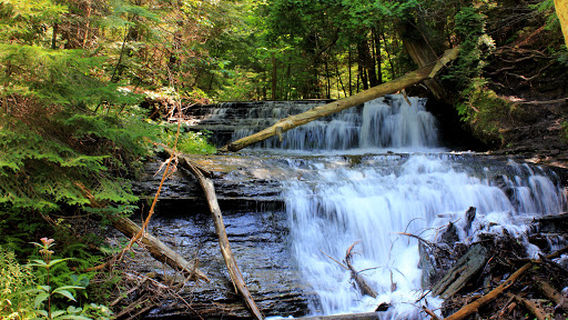 Wagner Falls Scenic Site