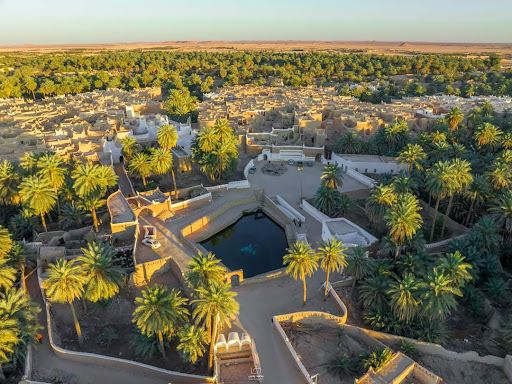 Flüge  Munizip Ghadames