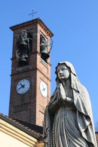 Compare 5 airports near Trezzano sul Naviglio
