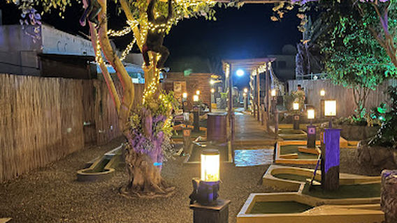 Jungle river adventure golf