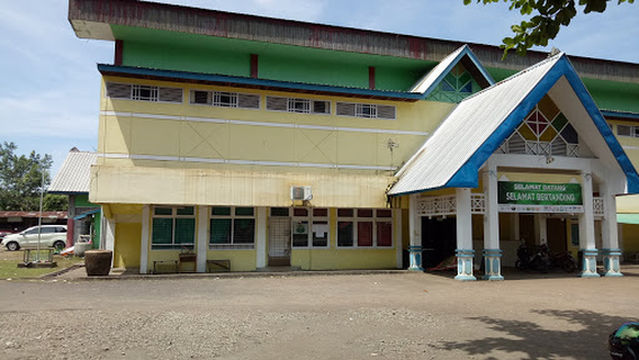 Badminton Gor Earth Equator Pontianak