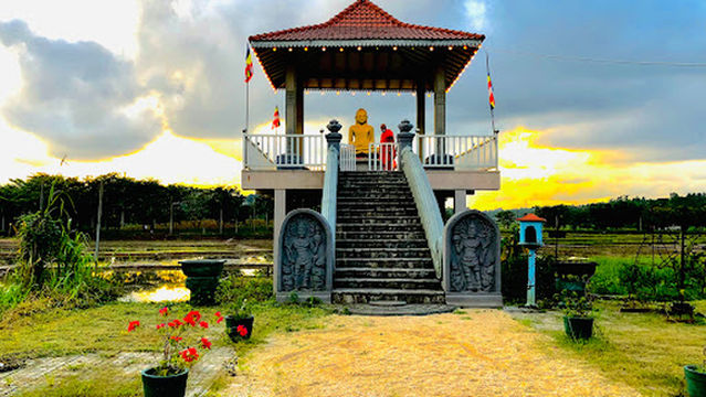 Sri Punyawardhanaramaya Temple
