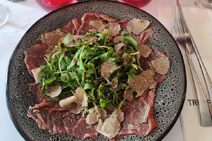 Restaurant Truffes Folies Paris 7e