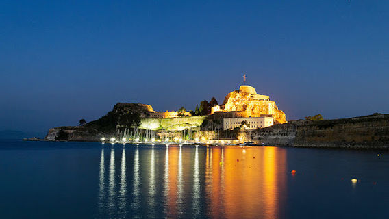 Kavos