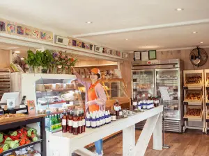 Wardensville Garden Market