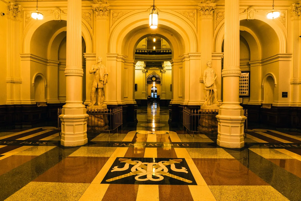 3_Texas Capitol