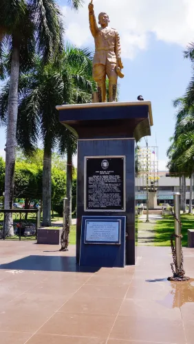 Plaza Heneral Santos