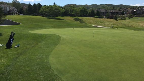 Eaglewood Golf Course