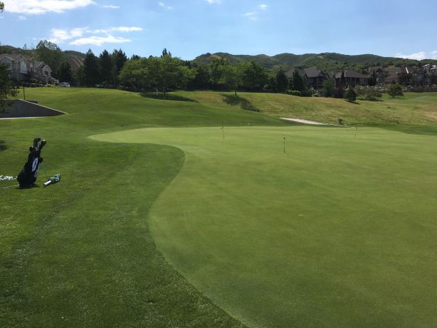 Eaglewood Golf Course