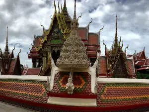 วัดศรีอุทุมพร