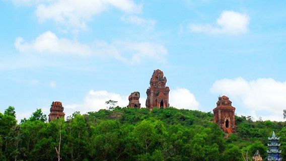 Banh It Cham Temple (Yang M'Tian)