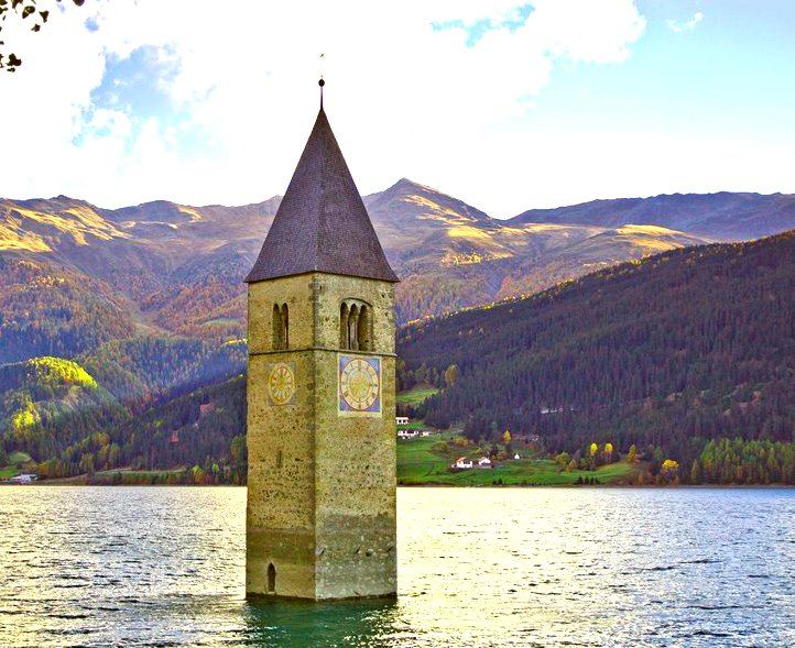 Campanile di Curon Venosta Vecchia