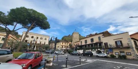 特雷維尼亞諾羅馬諾