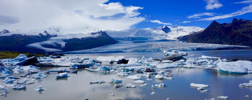 Fjallsarlon Iceberg Lagoon