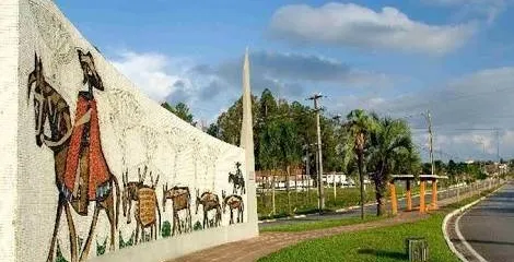 Painel Monumento ao Tropeiro