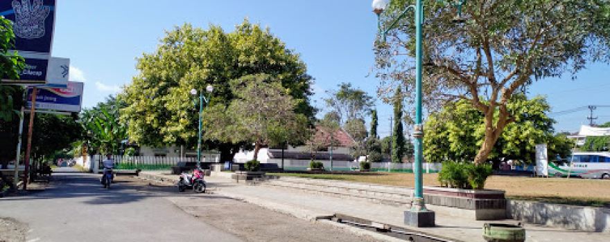 Alun-Alun Jatilawang