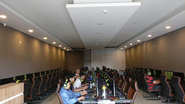 D Net Gaming Zone
