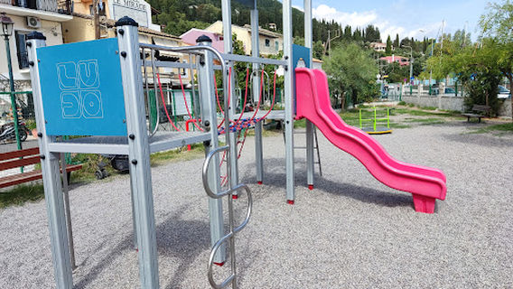Kinderspielplatz / children‘s playground