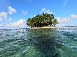 Sanblasonsailboats, healthy food, snorkel, sail with me!