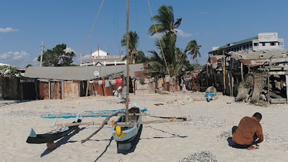 Plage Morondava Ville