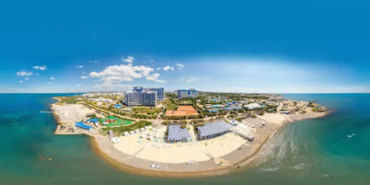 Aqua Dance Beach Club