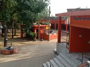PRAKATESHWAR SHIV MANDIR LADLABAD