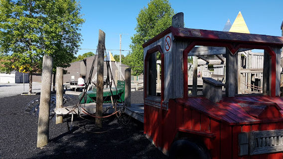 Ultimate Dreamland Playground