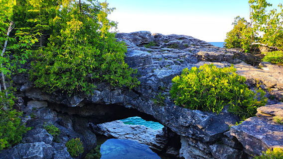 The Grotto, Bruce Peninsula National Park