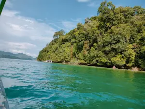 Pantai Sendangbiru