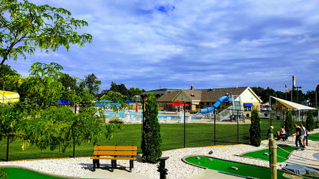 Manitowoc Family Aquatic Center
