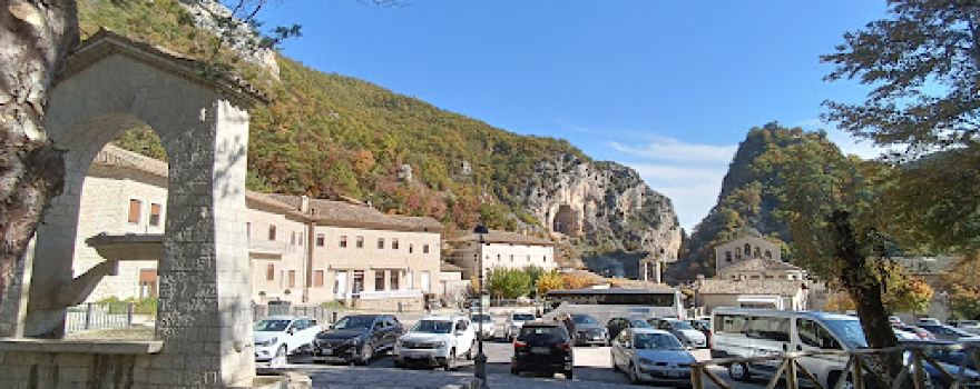 Roccaporena