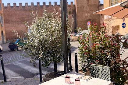 1990 Accademia Del Gusto