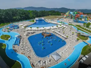 Aqua Park Raj