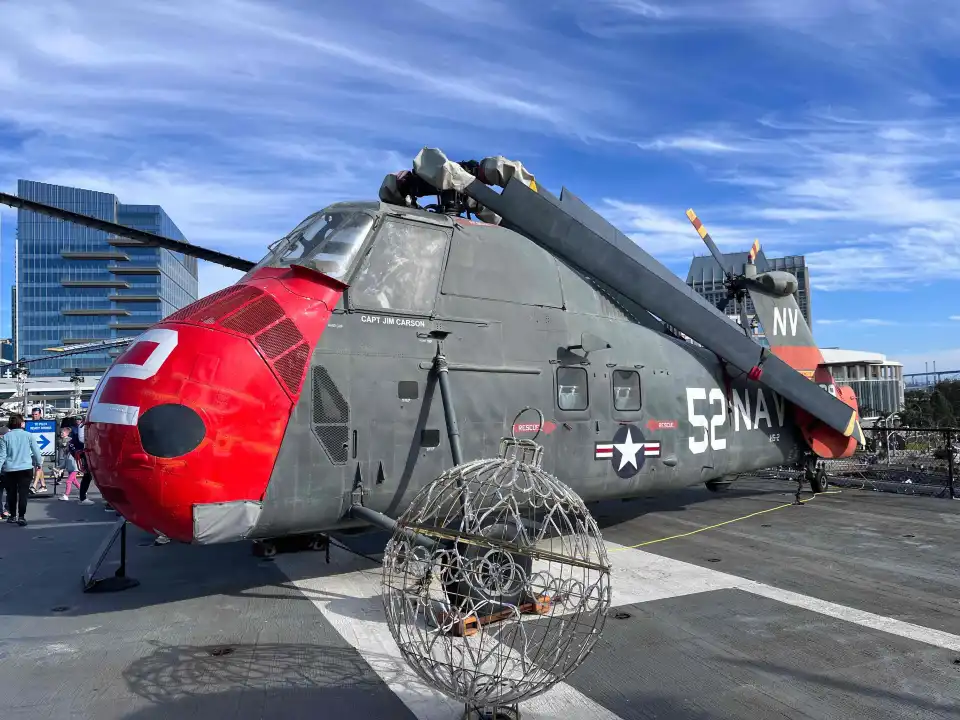 5_USS Midway Museum