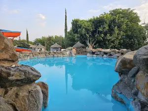 Balneario Los Pinos, Pañhe