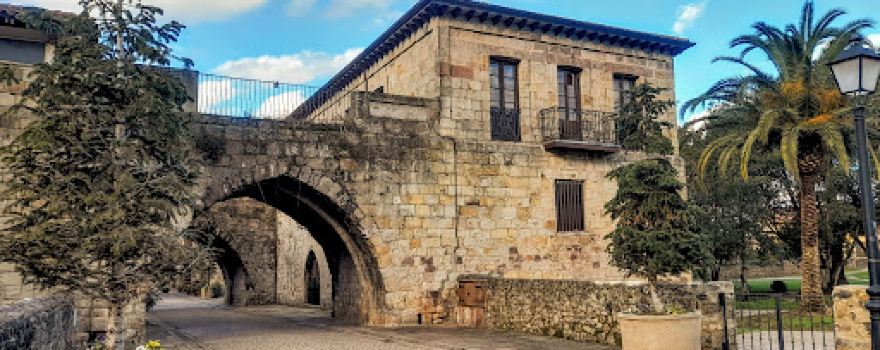 Casco antiguo Cartes