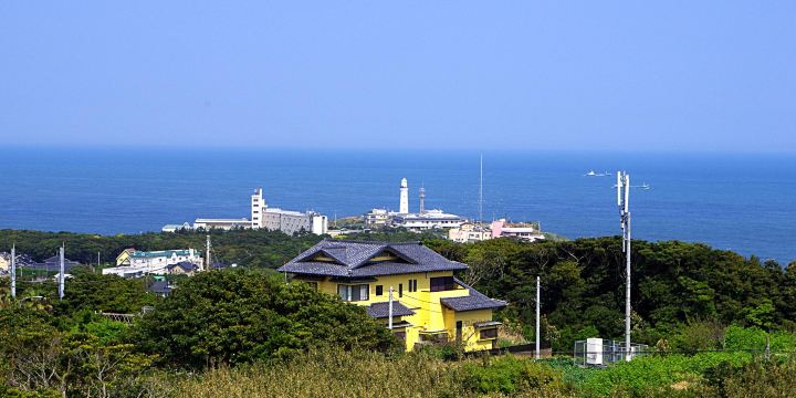 chikyunomarukumieru oka Observatory Paviliion
