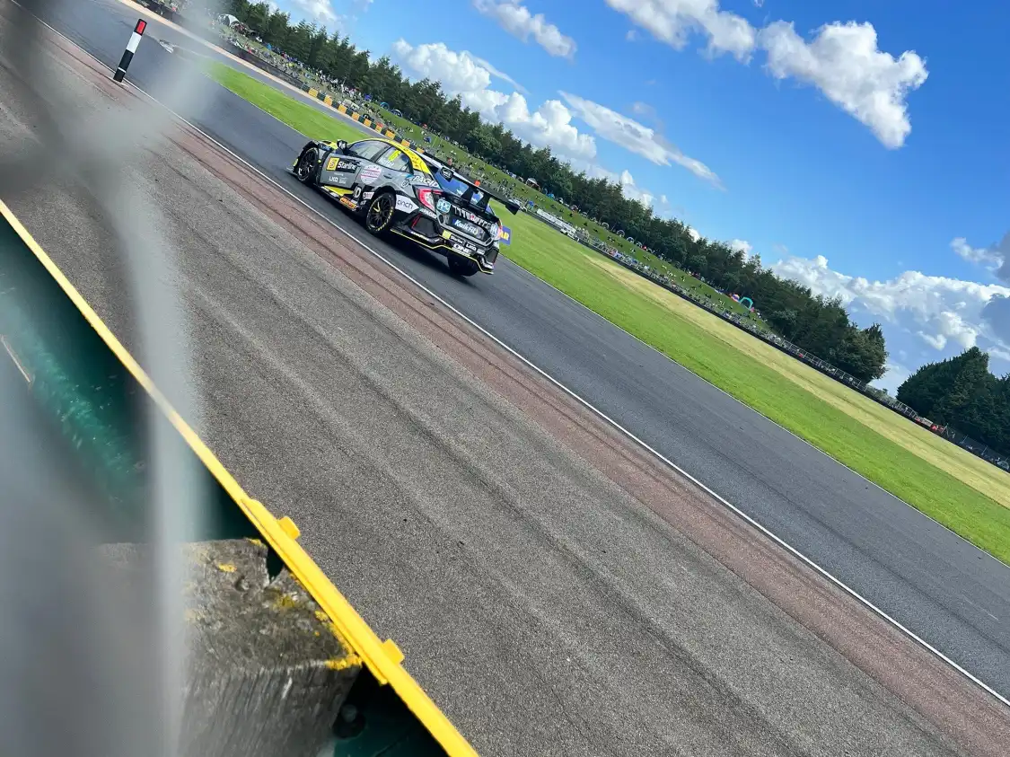 Hotels near Croft Circuit