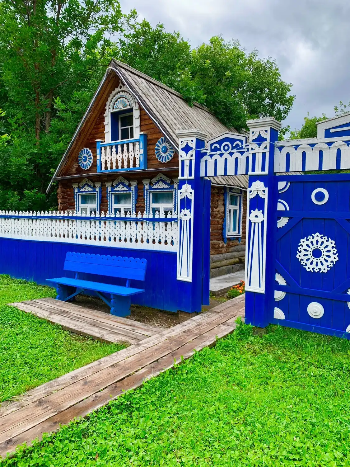Hotels near Eastern-Kazakhstan Regional Architecture and Ethnographic Museum Reserve